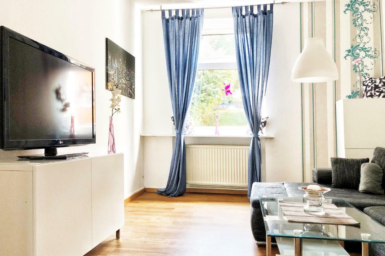 Wunderschoene Altbauwohnung Mit Flair In Βούρπεταλ Εξωτερικό φωτογραφία
